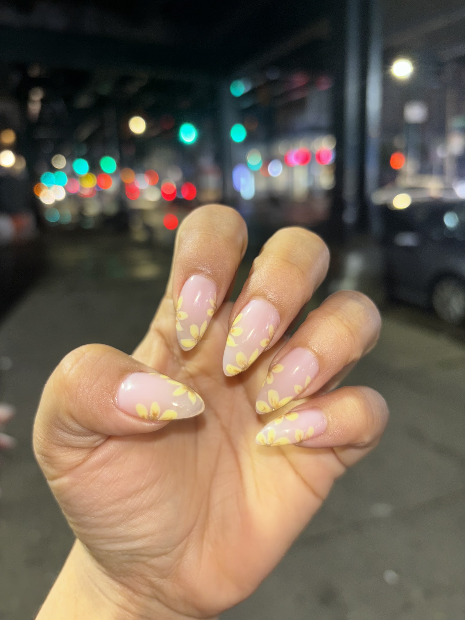 Sapphire Nails & Spa nail photo 1